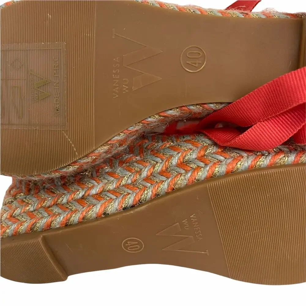 NWOT VANESSA WU Espadrille Wedge Coral Gold Gray Raffia Yarn Size 40/ US 10